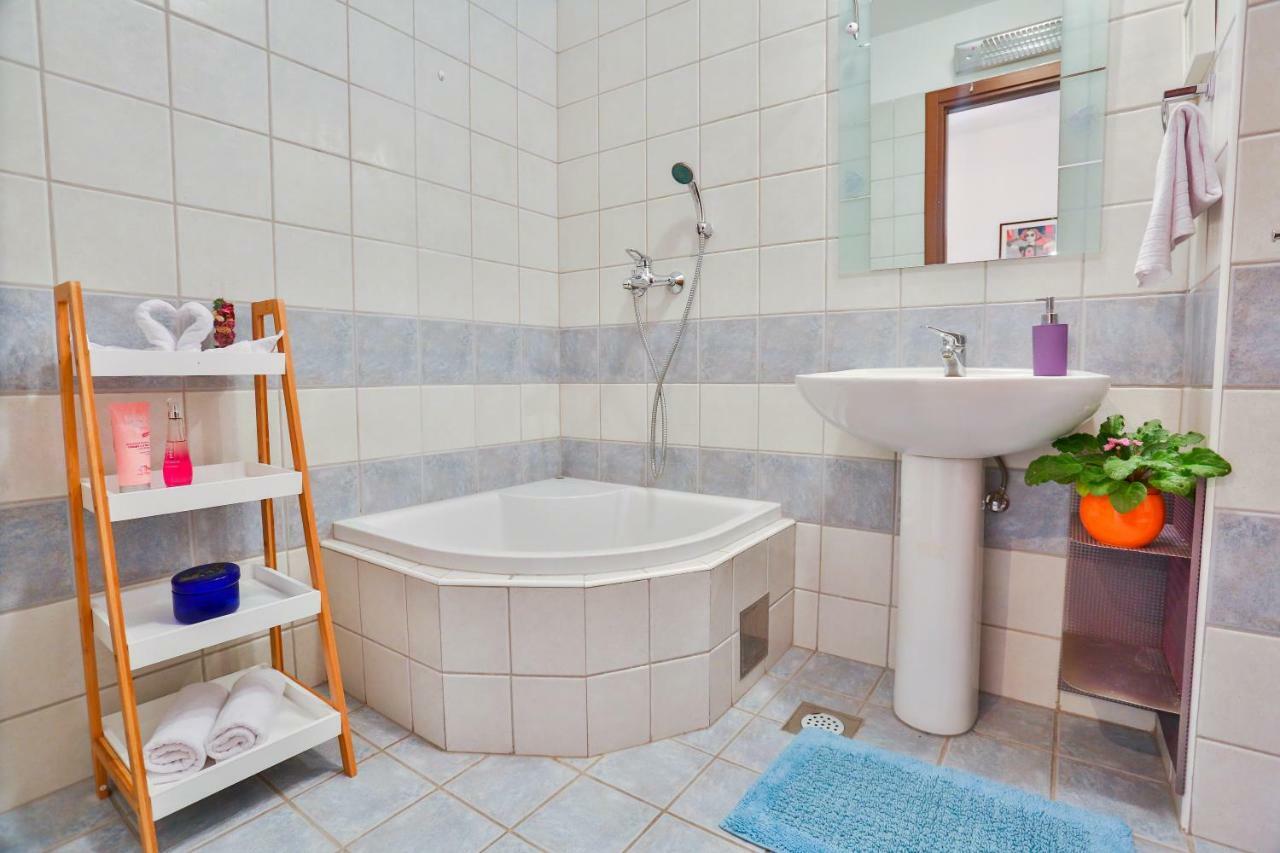 Ibis Apartment สปลิท ภายนอก รูปภาพ